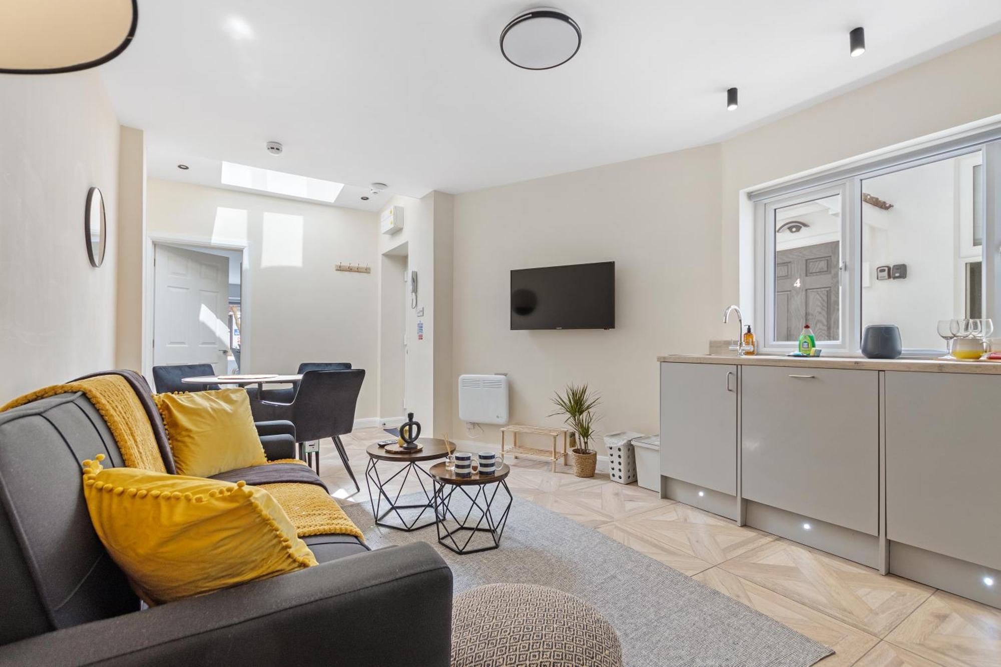 נוטינגהאם Modern Apartment Free Off Road Parking 2X Double Rooms Suite 11 מראה חיצוני תמונה